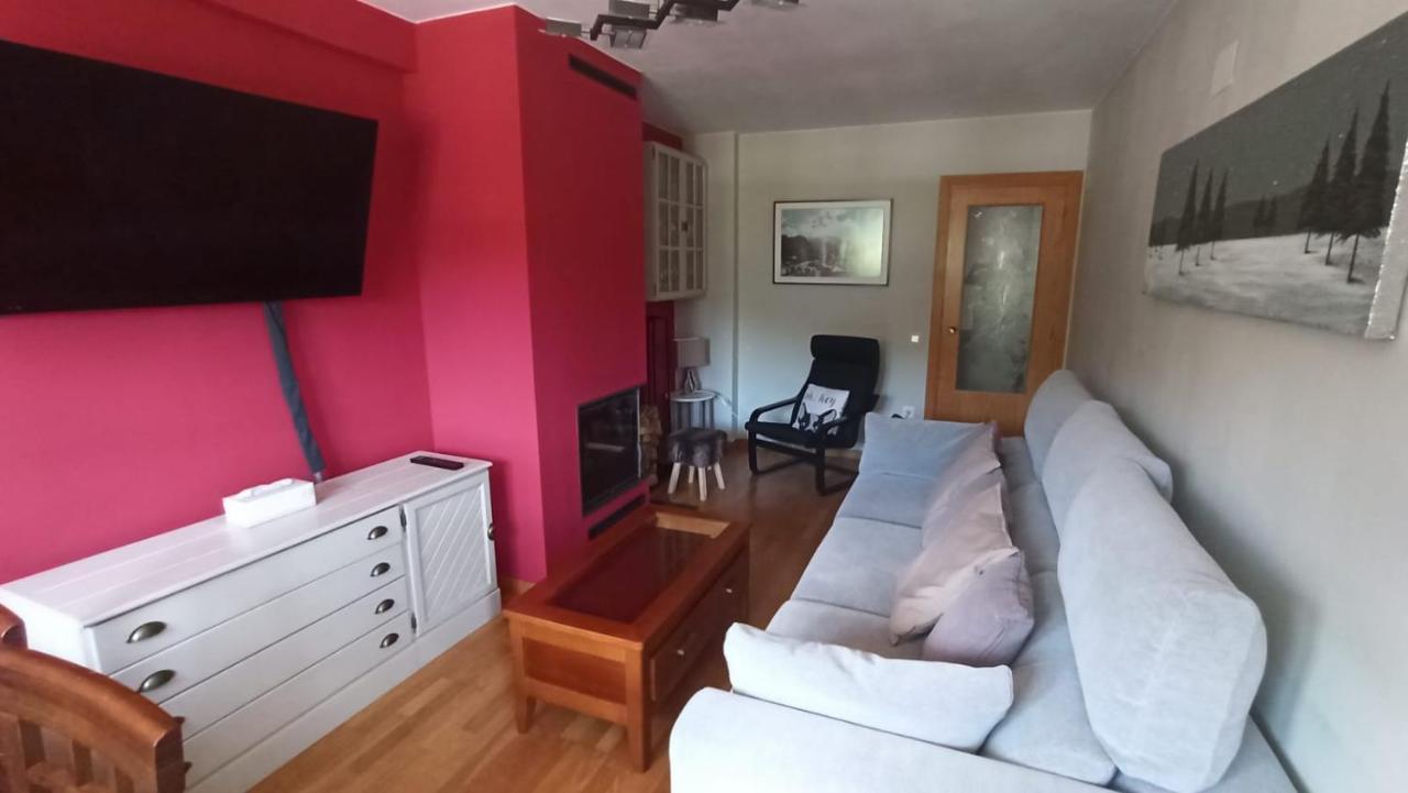 Apartmán Mirador De Sanvi Escarrilla Exteriér fotografie