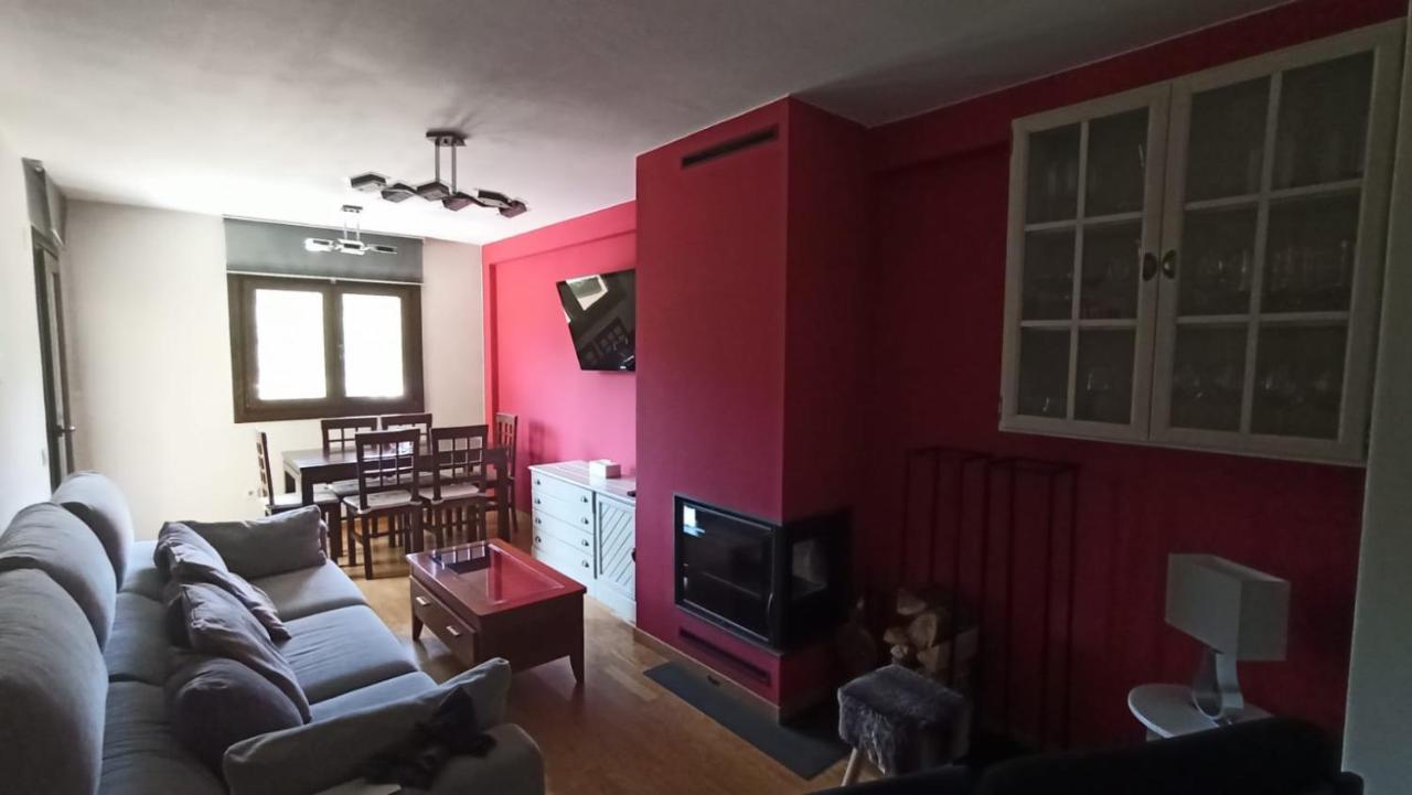 Apartmán Mirador De Sanvi Escarrilla Exteriér fotografie