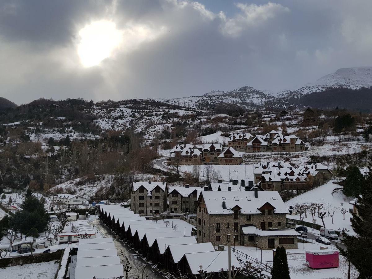 Apartmán Mirador De Sanvi Escarrilla Exteriér fotografie